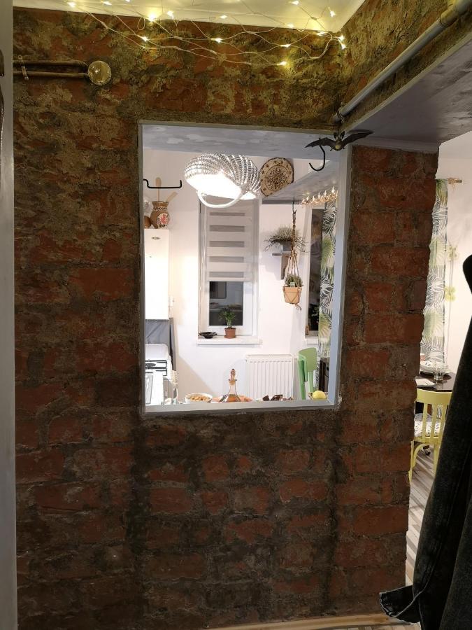 Little Modern Folk Apt Apartment Vălenii de Munte Екстериор снимка